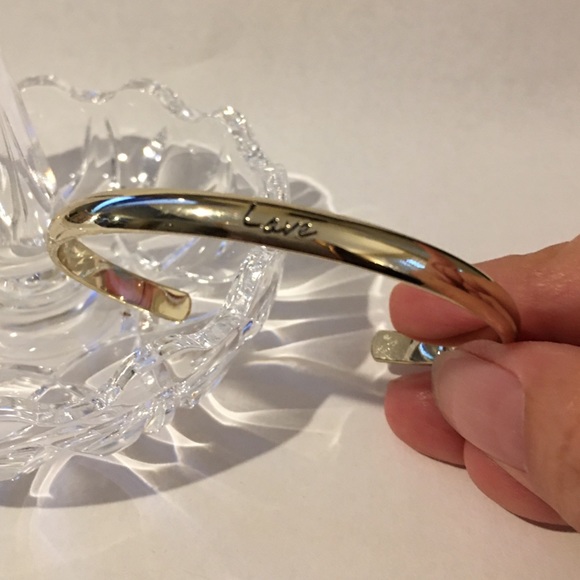 14K plated silver engraved “Love” cuff - Picture 6 of 6